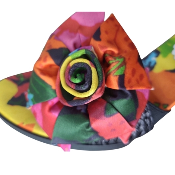 Vintage Beverly Feldman “Enrich Me” Black Linen Peony Sandals with Heels Size 7 - Picture 8 of 11